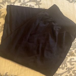 Black spandex leggings